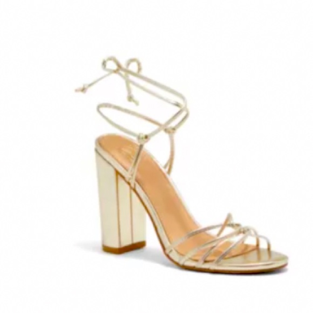 Golden heel